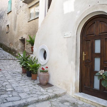 B&B Casa Antonia Trentinara Exterior photo