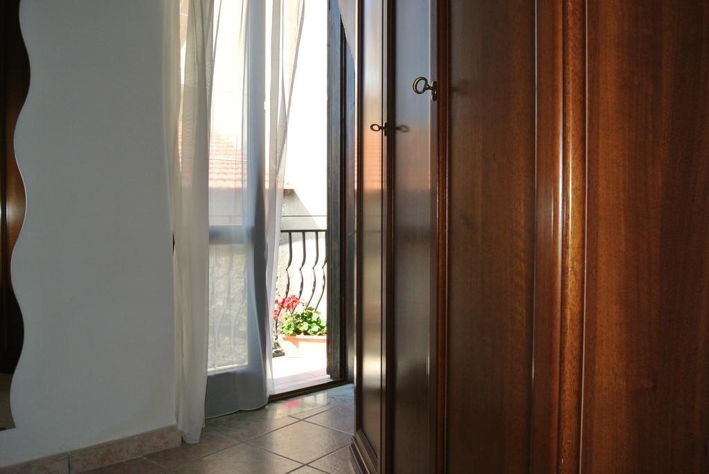 B&B Casa Antonia Trentinara Exterior photo