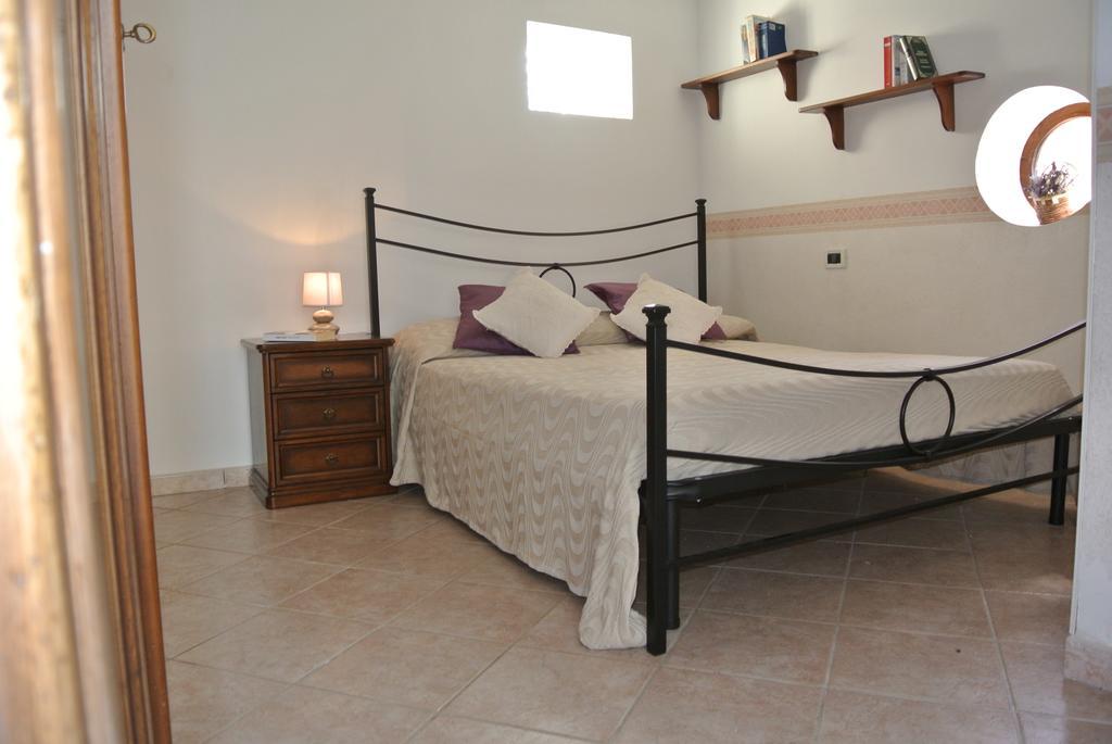B&B Casa Antonia Trentinara Exterior photo